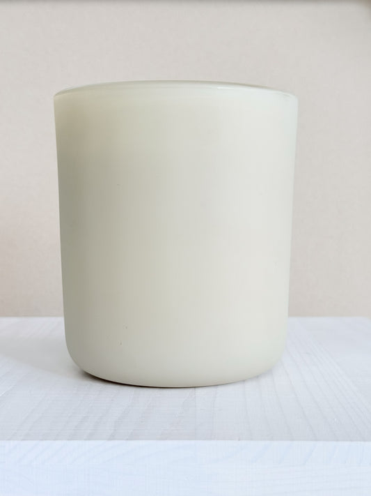 Seaside Candle - Marine Spray, Green Moss & Salt Flower | Starklin Hills